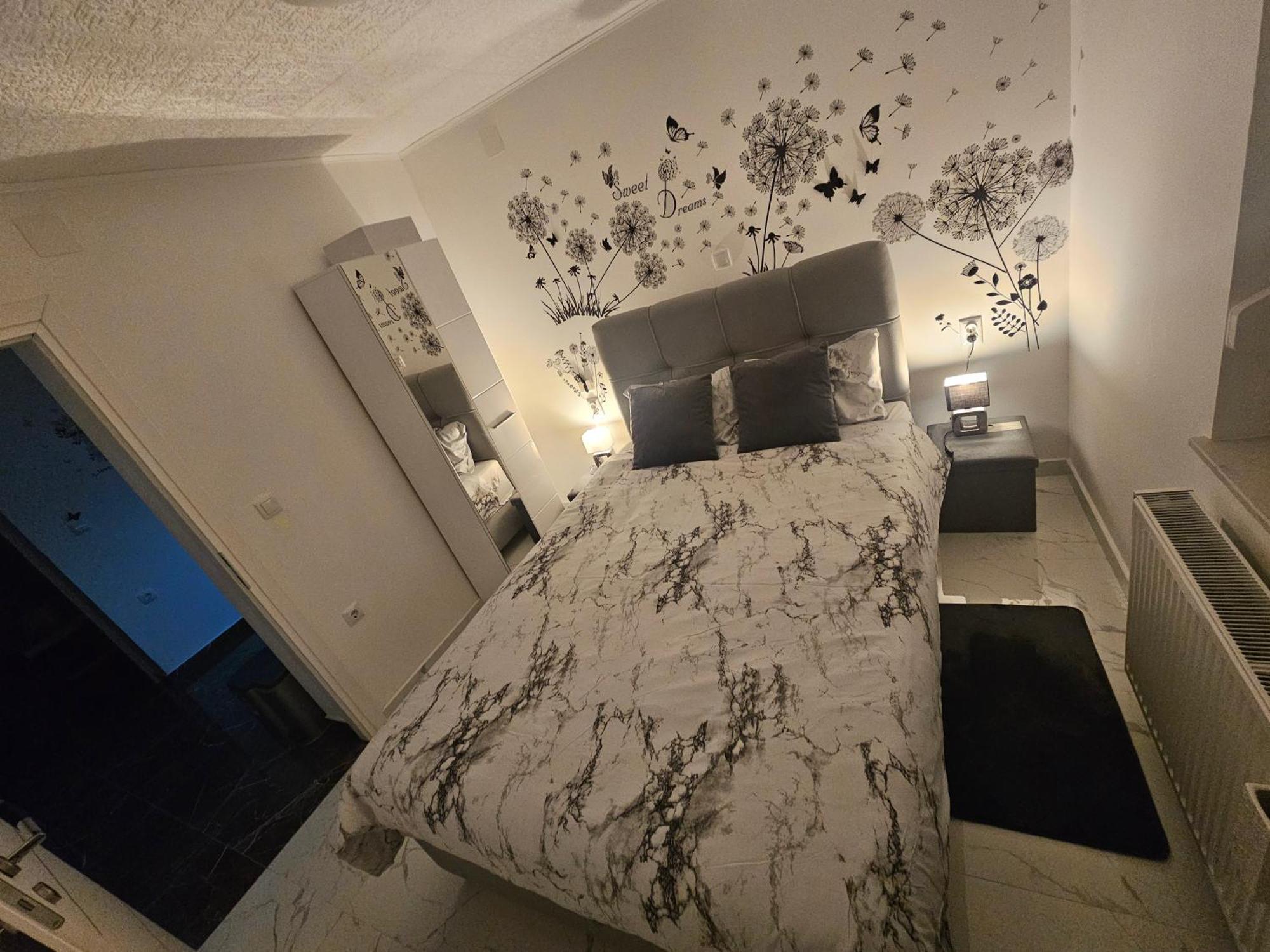 Appartement Ena1 & Ena2 -Big Free Parking à Karlovac Extérieur photo