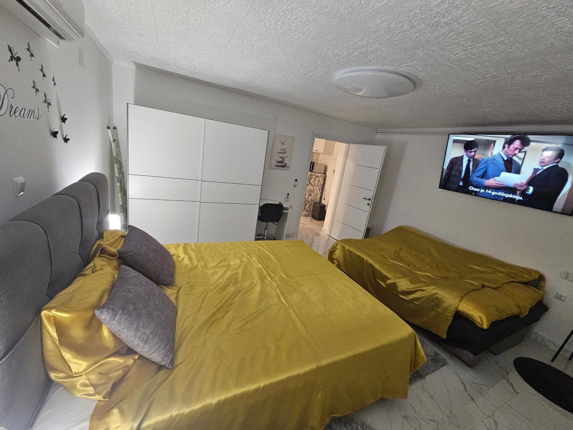 Appartement Ena1 & Ena2 -Big Free Parking à Karlovac Extérieur photo
