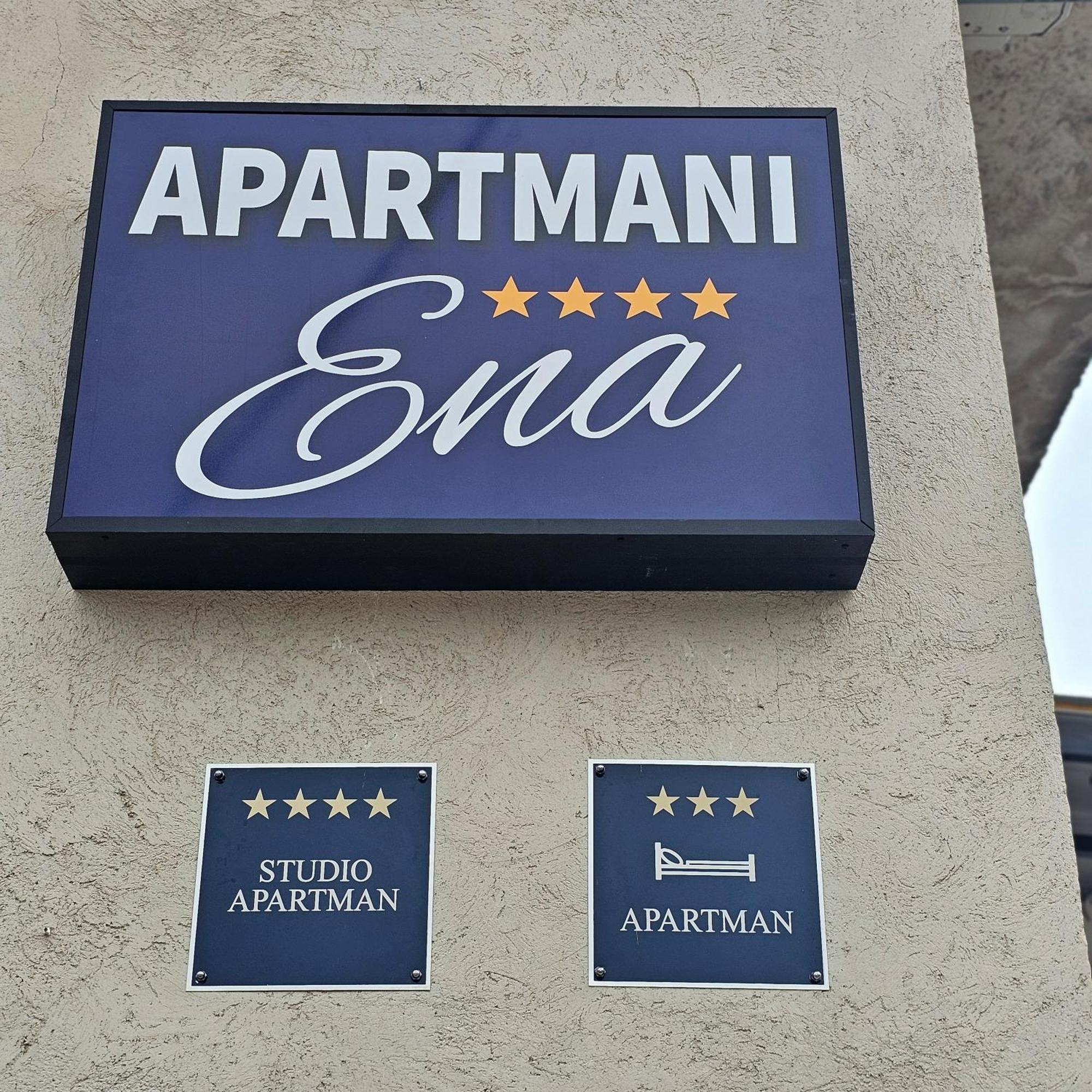 Appartement Ena1 & Ena2 -Big Free Parking à Karlovac Extérieur photo