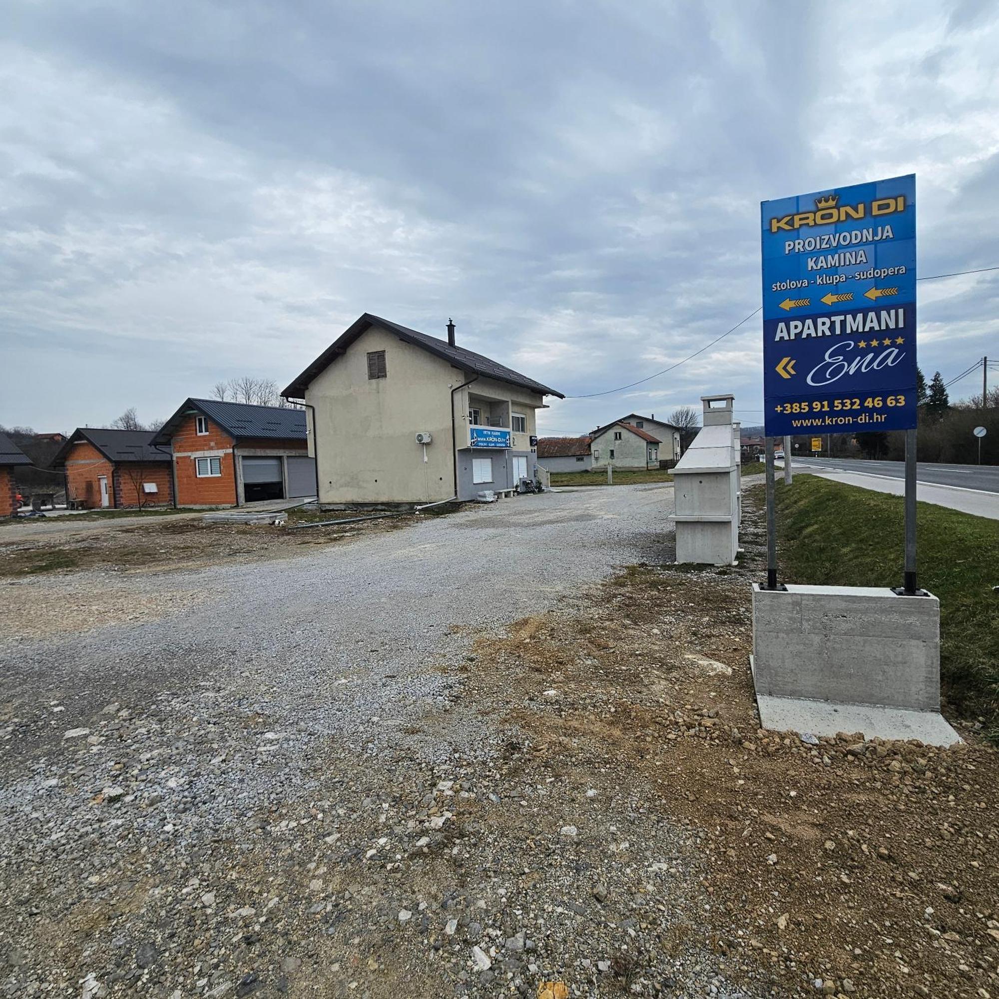 Appartement Ena1 & Ena2 -Big Free Parking à Karlovac Extérieur photo