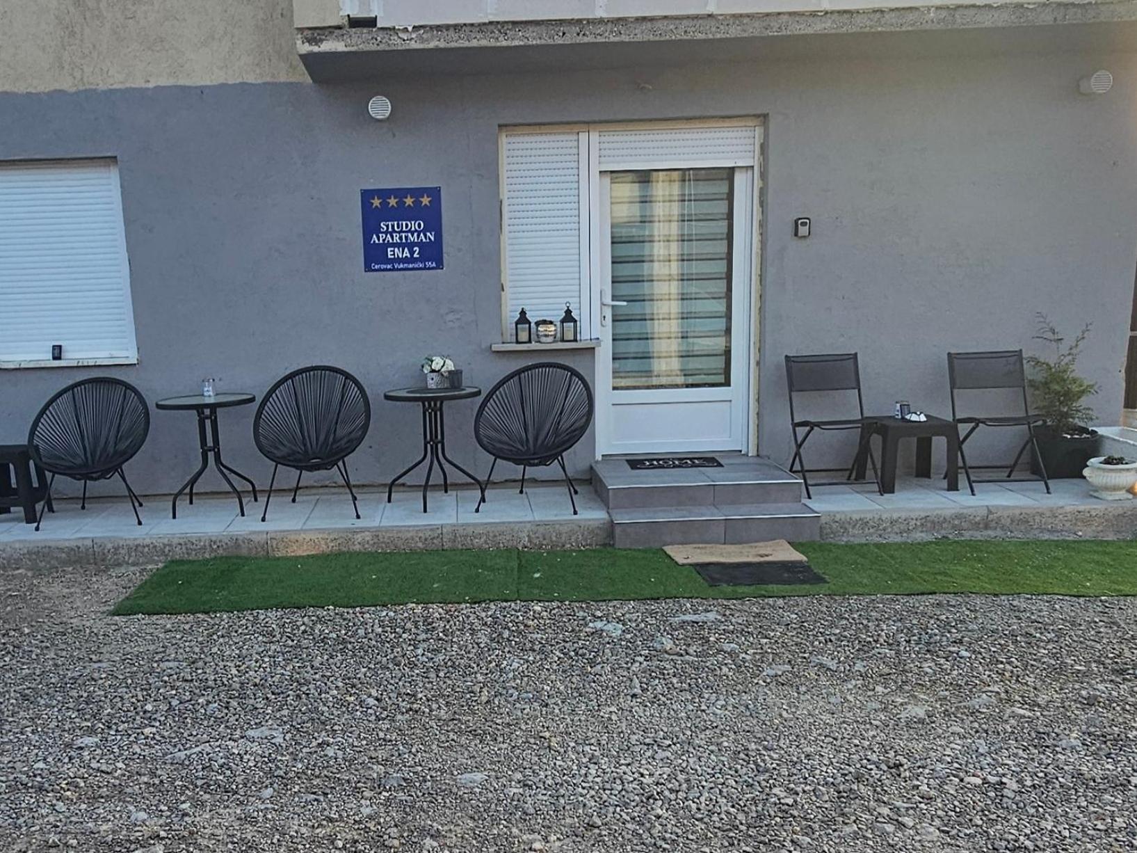 Appartement Ena1 & Ena2 -Big Free Parking à Karlovac Extérieur photo